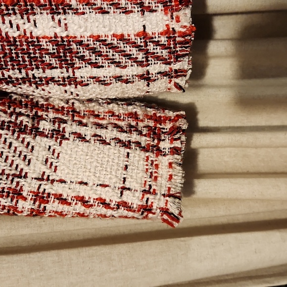 ZARA NEW WOMAN TWEED JACKET WITH GEM BUTTON BLAZER ECRU/RED TARTAN Size us.small - Picture 5 of 15